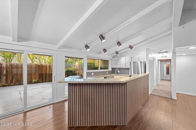 3144 E Lincolnshire Boulevard, Toledo, OH 43606