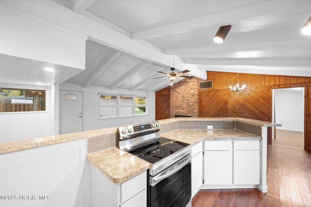 3144 E Lincolnshire Boulevard, Toledo, OH 43606