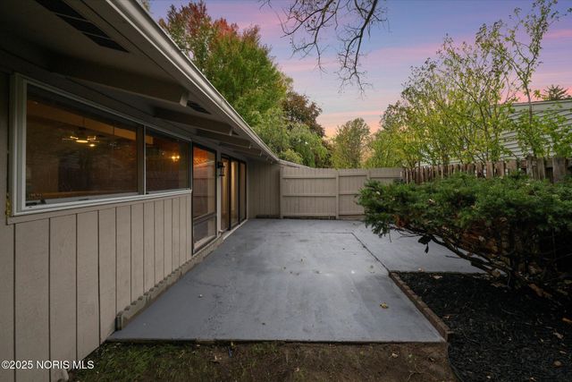 3144 E Lincolnshire Boulevard, Toledo, OH 43606