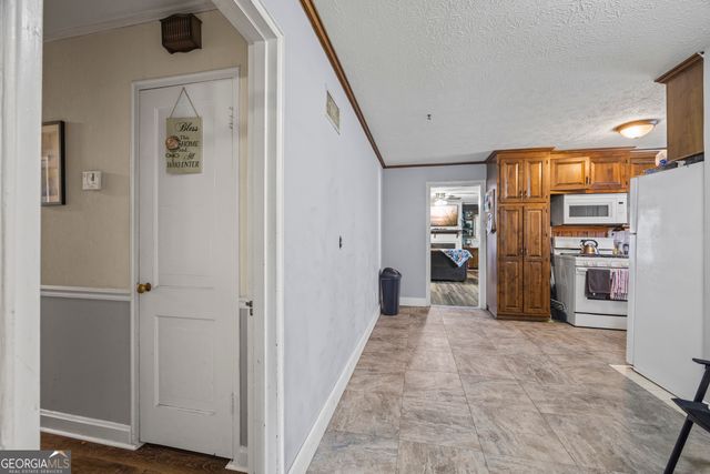 44 Chestnut Street, Elberton, GA 30635