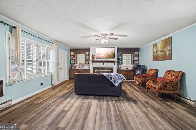 44 Chestnut Street, Elberton, GA 30635