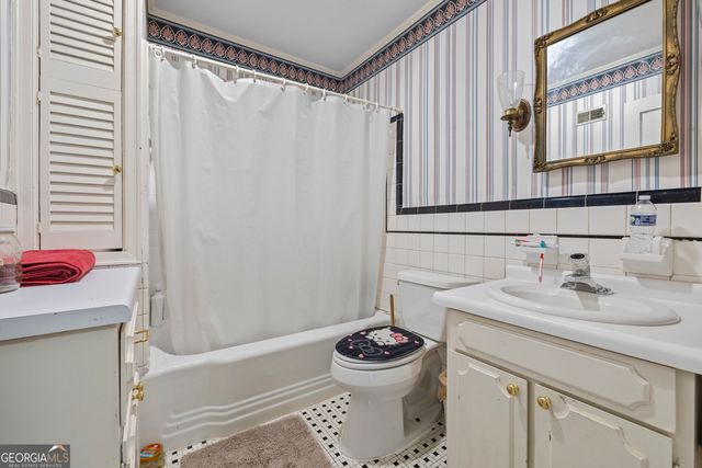 44 Chestnut Street, Elberton, GA 30635