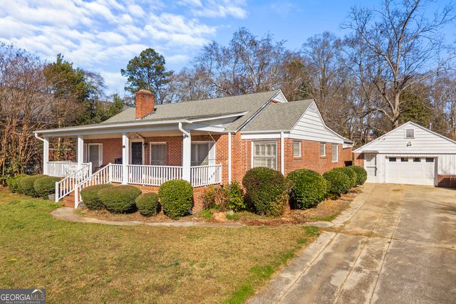 44 Chestnut Street, Elberton, GA 30635