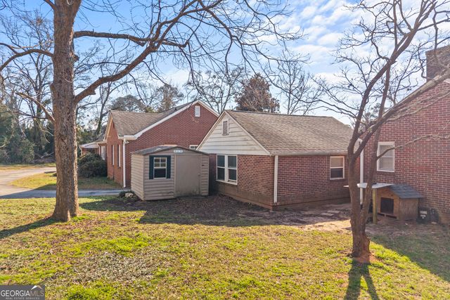 44 Chestnut Street, Elberton, GA 30635