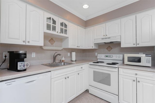 13100 S MCCALL ROAD 112, Port Charlotte, FL 33981