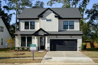 226 Creek Pointe Dr Drive, Moncks Corner, SC 29461