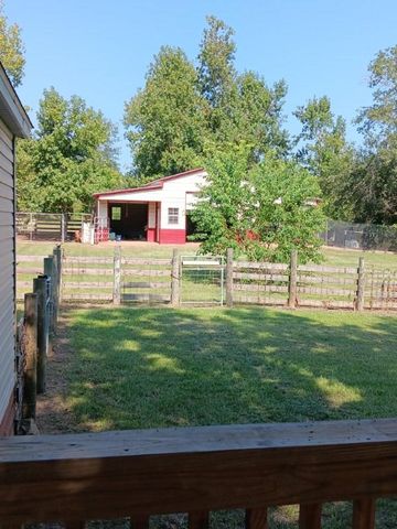 130 Donkey Trail, Coldspring, TX 77331