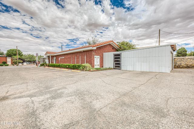 10520 MONTWOOD Drive, El Paso, TX 79935