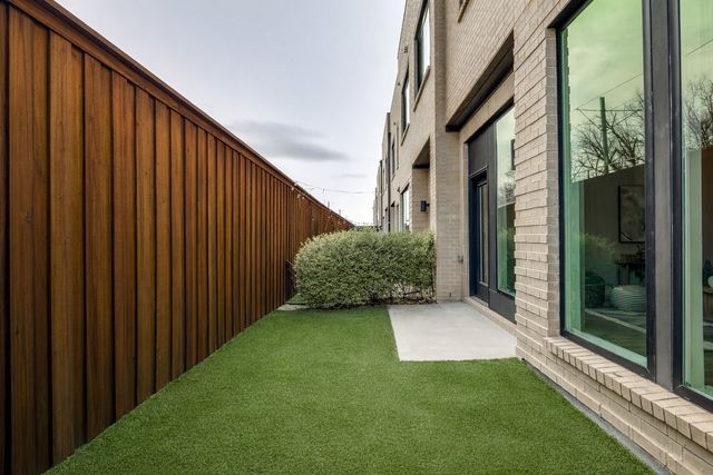 3450 Heritage Place, Richardson, TX 75082