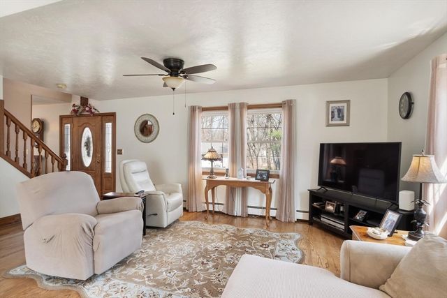 111 Seneca St, Fitchburg, MA 01420
