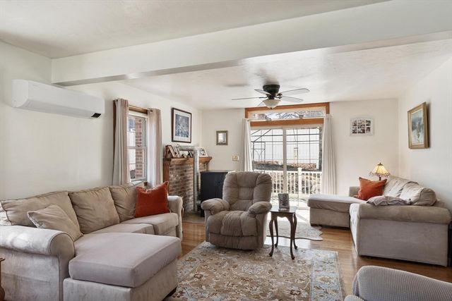 111 Seneca St, Fitchburg, MA 01420