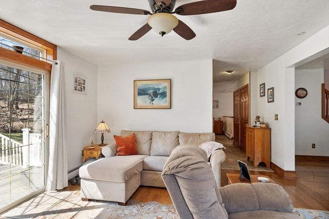 111 Seneca St, Fitchburg, MA 01420