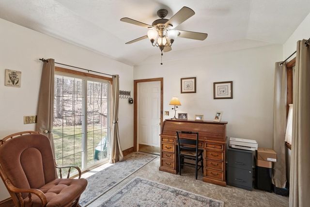 111 Seneca St, Fitchburg, MA 01420