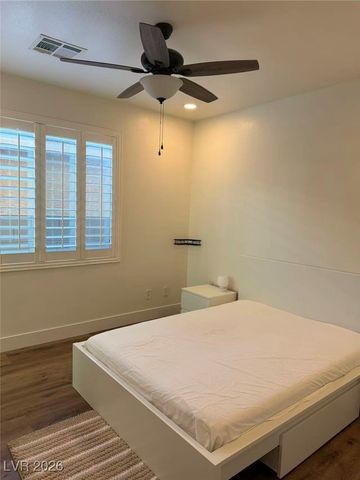 605 Runbridge Street, Las Vegas, NV 89144