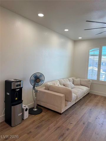 605 Runbridge Street, Las Vegas, NV 89144