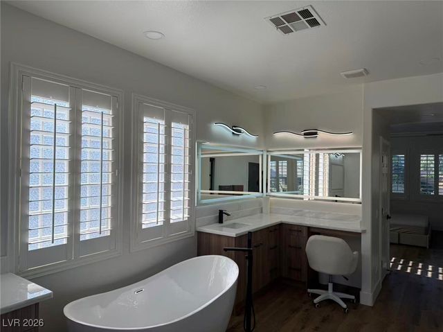 605 Runbridge Street, Las Vegas, NV 89144