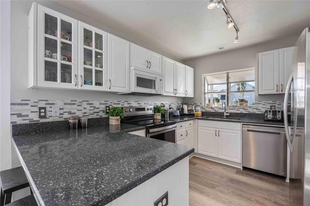 13951 HARBOR VIEW DRIVE, Seminole, FL 33776