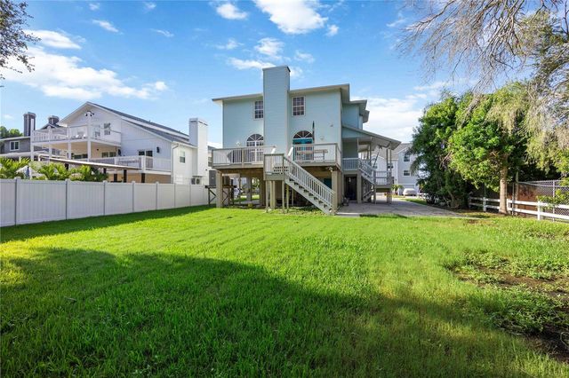 13951 HARBOR VIEW DRIVE, Seminole, FL 33776