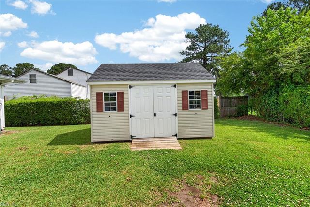 3115 Hornsea Rd RD, Chesapeake, VA 23325