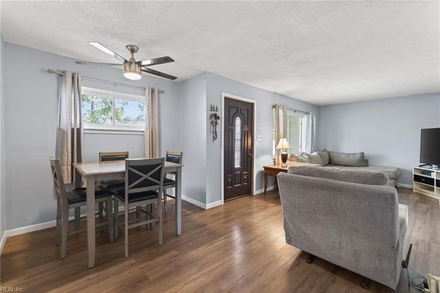 3115 Hornsea Rd RD, Chesapeake, VA 23325