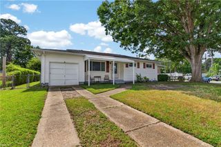 3115 Hornsea Rd RD, Chesapeake, VA 23325