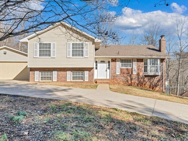 1511 Eggleston Falls RD, Ridgeway, VA 24148