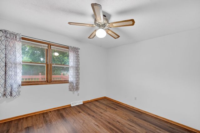 4513 SE 6th Street SE, Des Moines, IA 50315