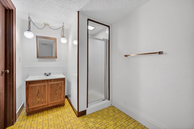 4513 SE 6th Street SE, Des Moines, IA 50315