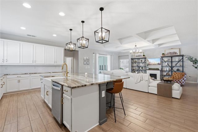 600 AVILA PLACE, Howey In The Hills, FL 34737