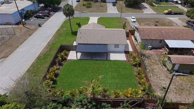 2401 16TH AVENUE N, St Petersburg, FL 33713