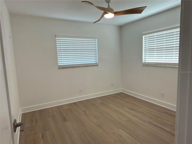 2401 16TH AVENUE N, St Petersburg, FL 33713