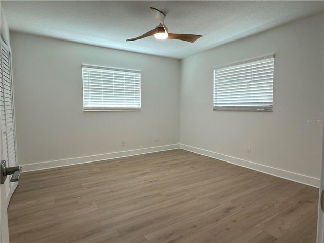 2401 16TH AVENUE N, St Petersburg, FL 33713