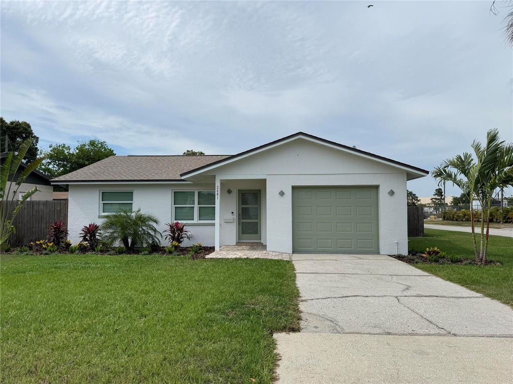 2401 16TH AVENUE N, St Petersburg, FL 33713
