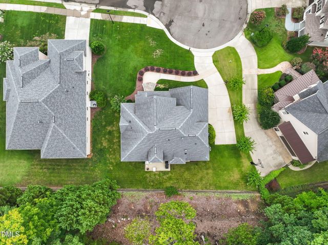 8113 Last Oak Court, Raleigh, NC 27613