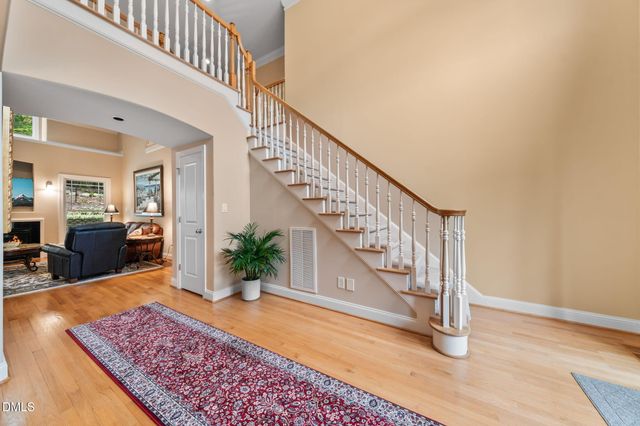 8113 Last Oak Court, Raleigh, NC 27613