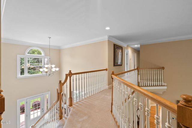8113 Last Oak Court, Raleigh, NC 27613