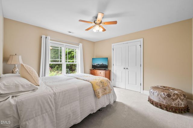 8113 Last Oak Court, Raleigh, NC 27613