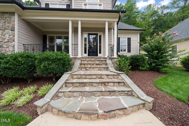 8113 Last Oak Court, Raleigh, NC 27613