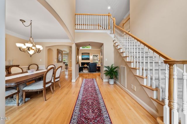 8113 Last Oak Court, Raleigh, NC 27613