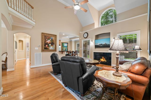 8113 Last Oak Court, Raleigh, NC 27613