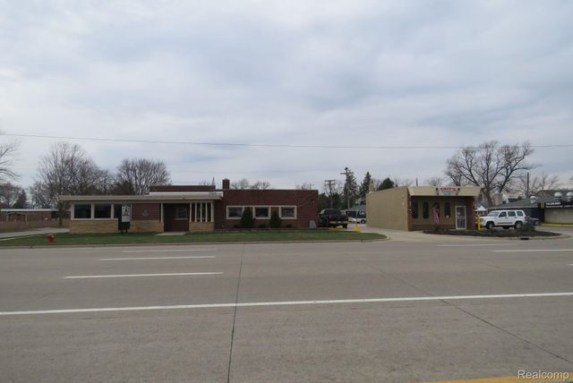 12170 FORT Street, Southgate, MI 48195