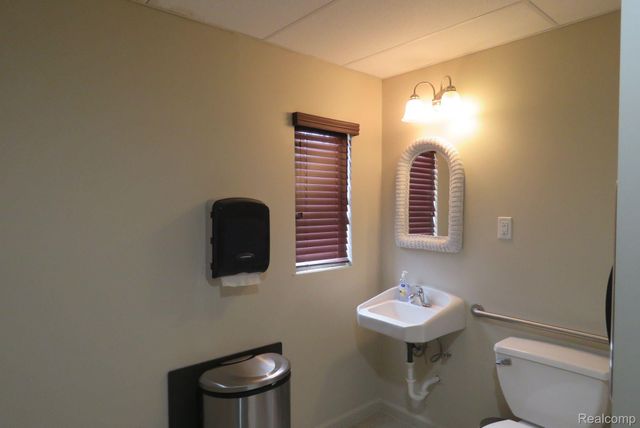 12170 FORT Street, Southgate, MI 48195