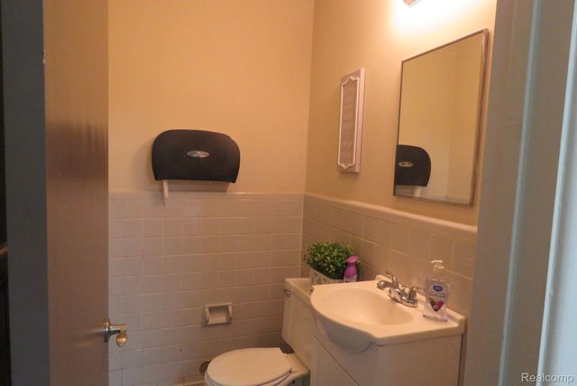 12170 FORT Street, Southgate, MI 48195