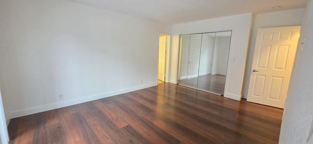 560 NE 19th Avenue, Deerfield Beach, FL 33441