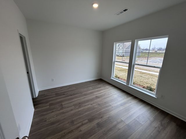 5109 Pace Park Cir, Columbia, TN 38401