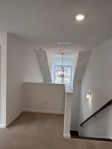 5109 Pace Park Cir, Columbia, TN 38401