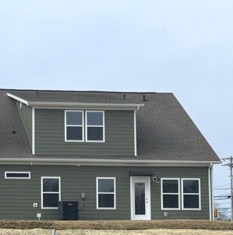 5109 Pace Park Cir, Columbia, TN 38401