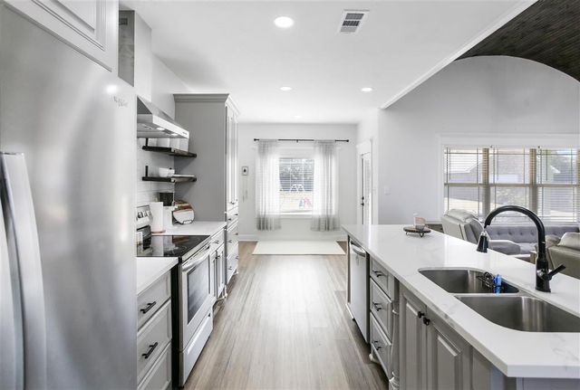 16345 Cheyenne Drive, Iowa, LA 70647