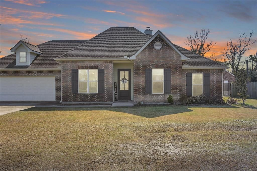 16345 Cheyenne Drive, Iowa, LA 70647