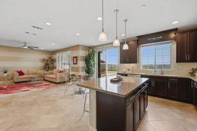 3391 Corte Panorama, Carlsbad, CA 92009